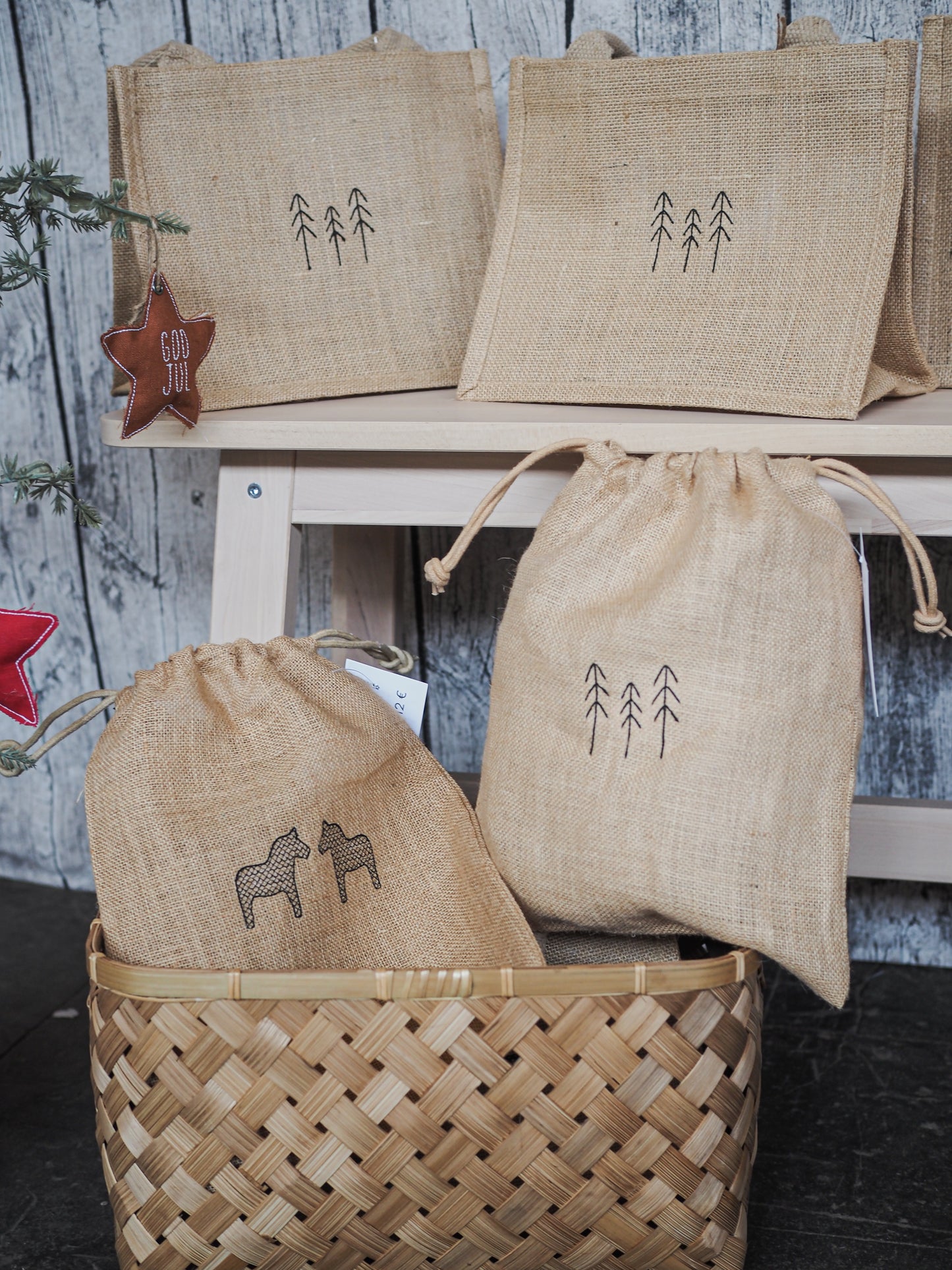 kleiner Geschenkbeutel aus Jute - træ